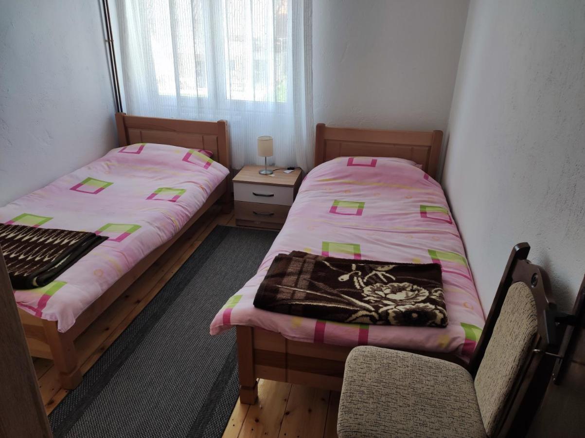 Apartment Phillip Rooms Zabljak  Bagian luar foto