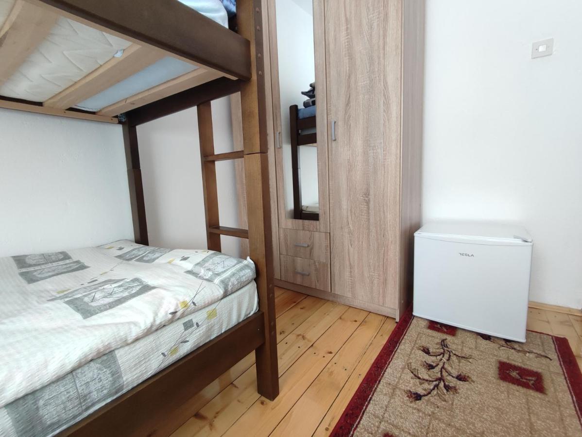 Apartment Phillip Rooms Zabljak  Bagian luar foto
