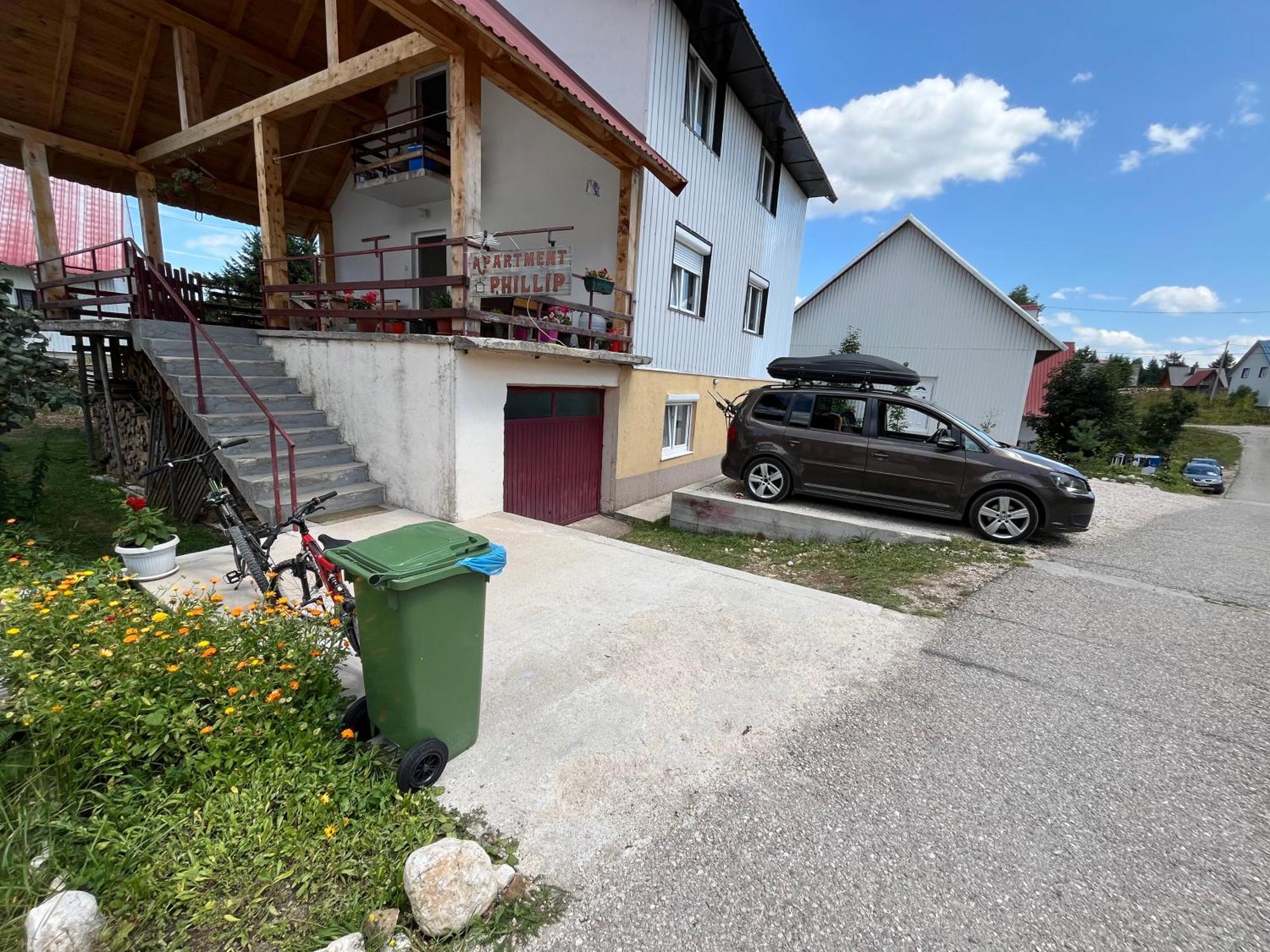 Apartment Phillip Rooms Zabljak  Bagian luar foto