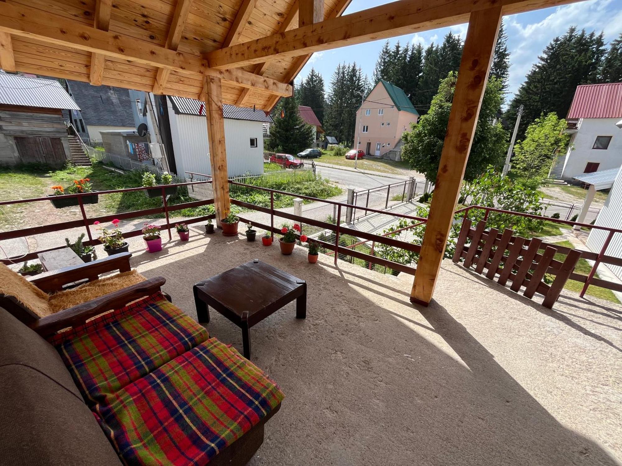 Apartment Phillip Rooms Zabljak  Bagian luar foto